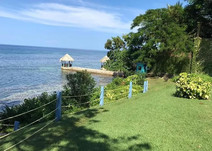 Nessa Beach At Carib Apartahotel